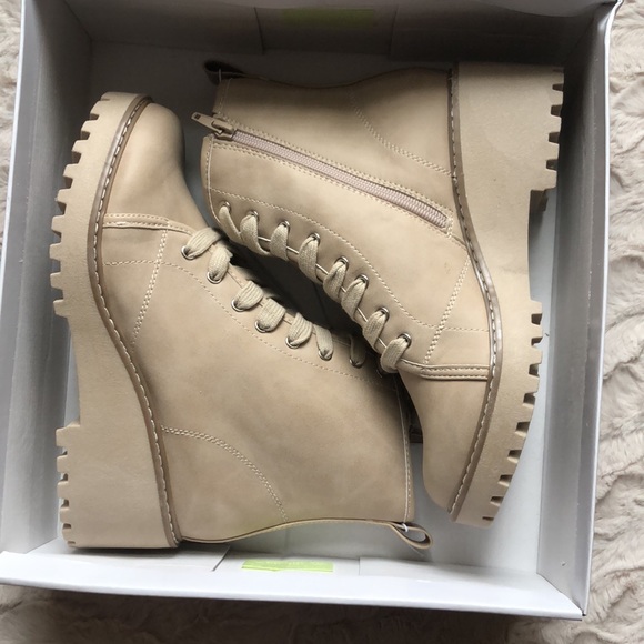 DV by Dolce Vita Ladies ROMIN combat boot - Picture 6 of 7